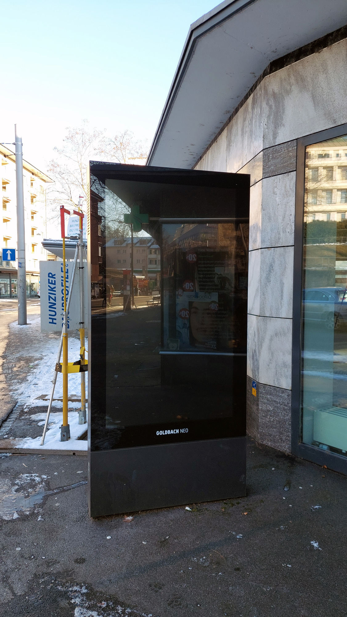 echoezine Vergleich Plakat und Screen Mark Hohn