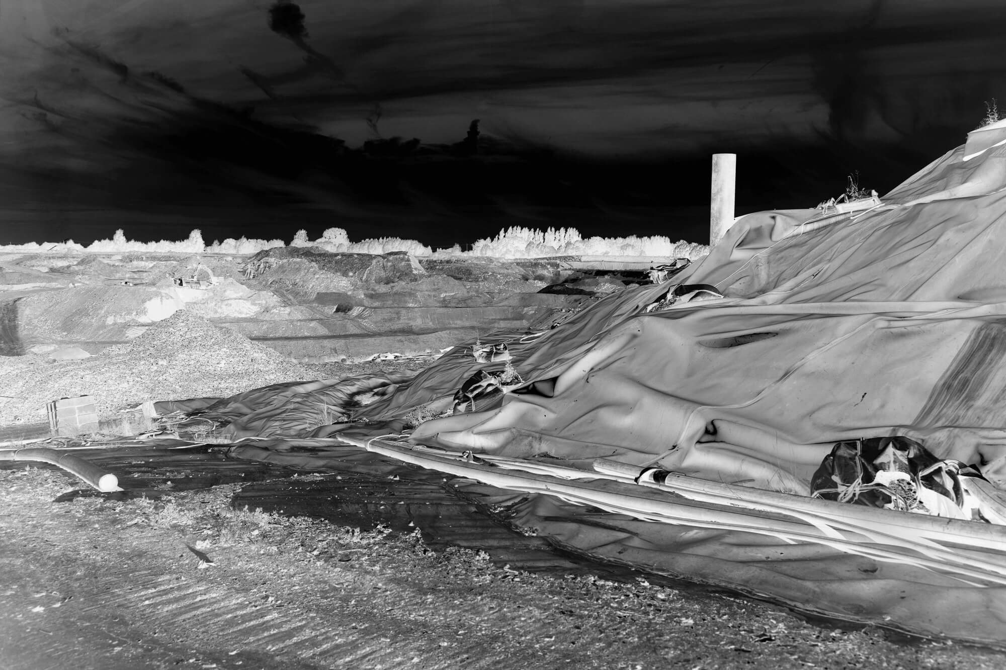 How-to-hide-a-Mountain Sigrid Schmeisser